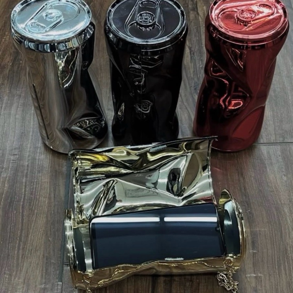 Metallic Can-Shaped Clutches